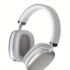 Noise canceling wireless headphones